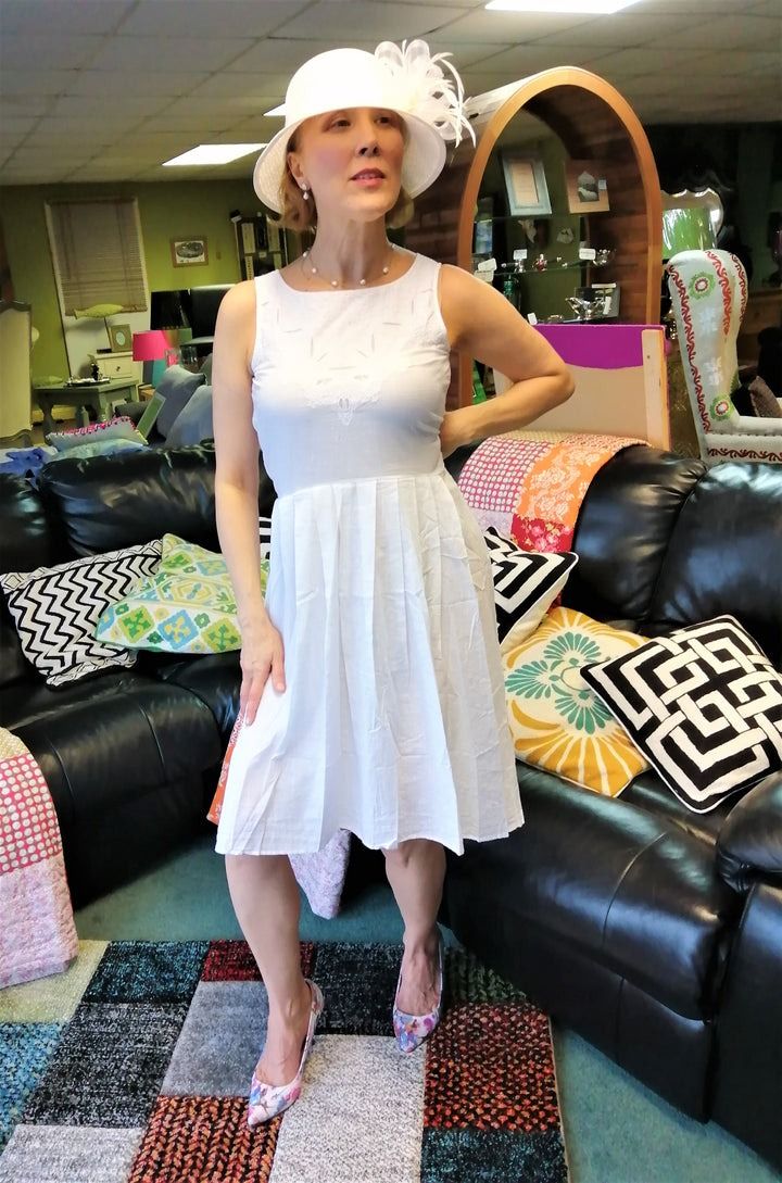 Lauren Bacall inspired white lace summer dress5